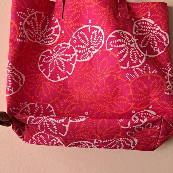 Lilly Pulitzer for Estee Lauder Pink Sand Dollars Beach Travel Canvas Tote Bag - Picture 8 of 10